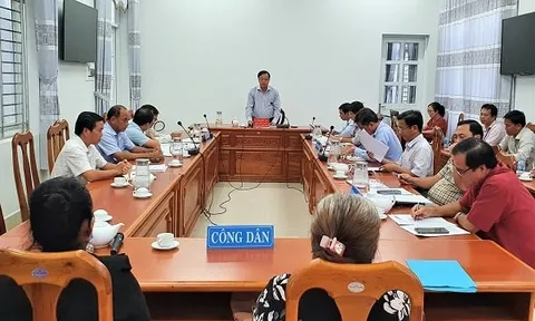 Thẩm quyền giải quyết khiếu nại, tố cáo của Chủ tịch UBND 2 cấp