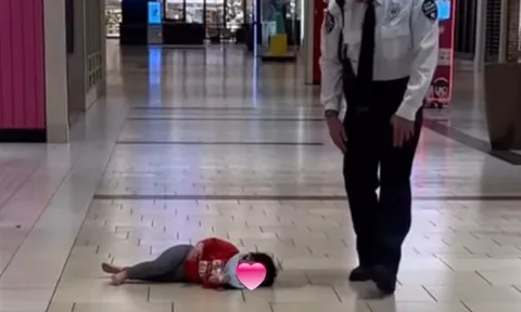 Bé gái Việt đang ăn vạ mẹ bị cảnh sát nước ngoài nhắc nhở và cái kết phụ huynh "cười chảy nước mắt"