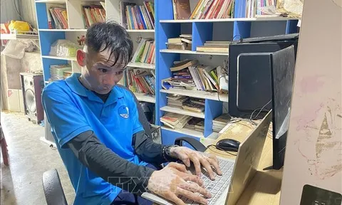 Vượt lên nghịch cảnh nhờ công nghệ