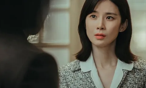 Lấy chồng hơn 20 tuổi, 3 đời vợ, tôi "vỡ mộng" khi chứng kiến hành động của anh trong đêm tân hôn