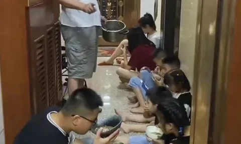 Đón 13 đứa cháu về quê nghỉ hè, ông nội U80 khiến cõi mạng nể phục khi chăm bầy cháu từ sáng đến tối