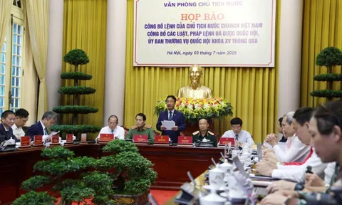 Công bố Lệnh của Chủ tịch nước về 15 luật, 1 pháp lệnh vừa được thông qua