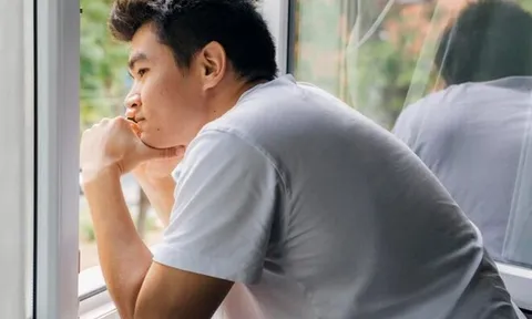 Dẫn bạn gái đi khám thai nhưng bác sĩ lại nói khó có thể sinh con, nghe lời mẹ khuyên tôi quyết bỏ em luôn