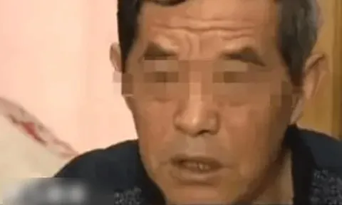 Ông lão 70 tuổi có 3 căn nhà bỗng trở thành người vô gia cư, đâm đơn kiện con trai và cái kết đau lòng