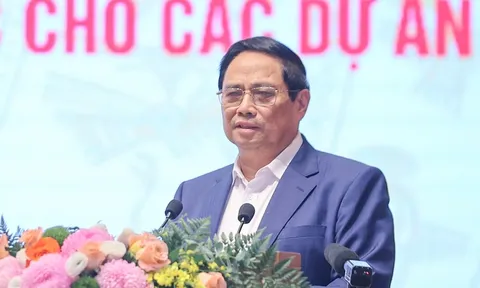 Thủ tướng: Tháo gỡ vướng mắc cho gần 3.000 dự án tồn đọng với tinh thần '6 rõ'