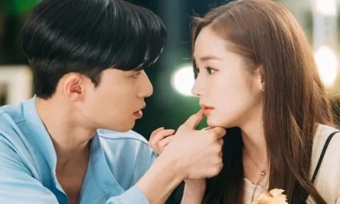 Yêu 7 tháng chưa nắm tay, tôi vừa giục cưới nhưng cuối cùng "chạy mất dép" ngay đêm tân hôn