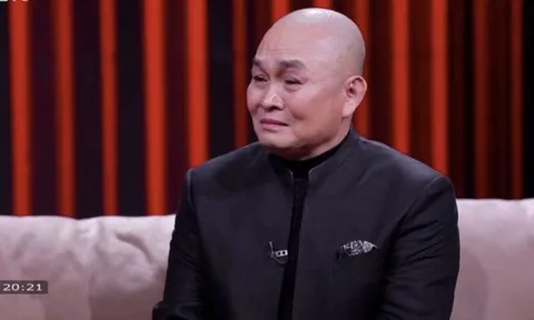 Góc khuất "Vua hài" đình đám Việt Nam: Nhiều căm phẫn, lúc sinh viên đã kiếm được 3-4 cây vàng nhưng chịu nỗi xót xa