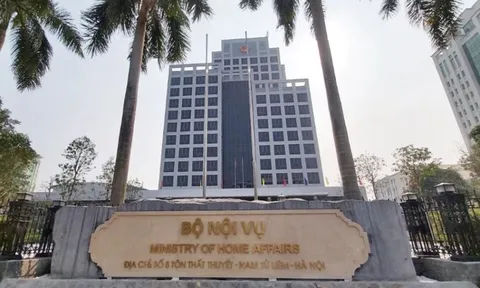 Bộ Nội vụ hướng dẫn tổ chức thôn, tổ dân phố, chế độ, chính sách cán bộ cấp xã