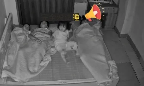 Bố ngủ ngáy quá to, phản ứng "không một động tác thừa" của con gái giữa đêm khiến dân mạng cười bò