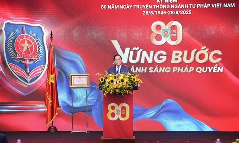 Thủ tướng: Đưa thể chế, pháp luật trở thành "đột phá của đột phá", lợi thế cạnh tranh quốc gia