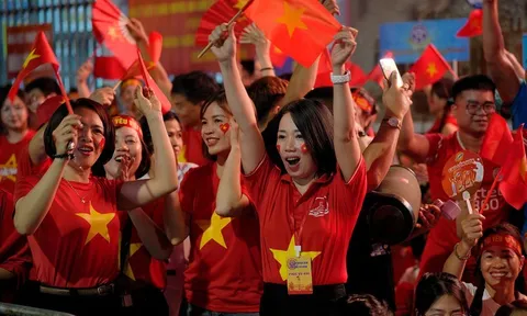 Tin vui: Tặng 100.000 đồng/người cho toàn dân ăn Tết Độc lập