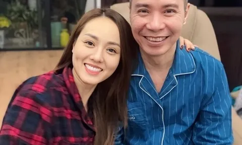 Vợ NSND Công Lý lo lắng chia sẻ: "Sợ bệnh viện lắm" khi chồng phải nhập viện cấp cứu, lên bàn mổ