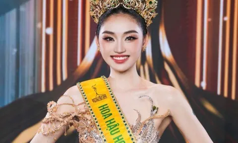 Sao Việt có bố mẹ đi bán vé số: Người đăng quang Hoa hậu trong niềm tự hào, người trở thành nam thần nghìn tỷ