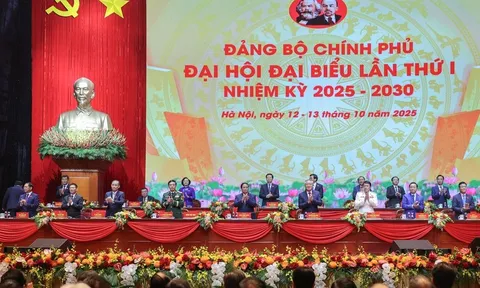 Khai mạc Đại hội đại biểu Đảng bộ Chính phủ lần thứ I