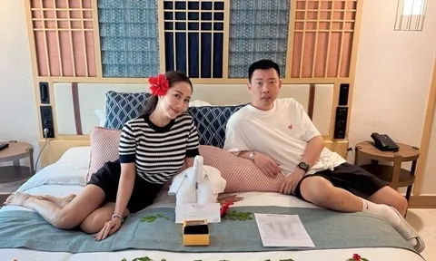 2 sao Việt có hôn nhân 17 năm viên mãn: Nữ NSƯT mê chồng từng là "học sinh cá biệt" , sao VTV giấu mặt ông xã