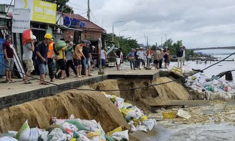 Hỗ trợ khẩn cấp 100 tỷ đồng cho TP Đà Nẵng khắc phục thiệt hại do mưa lũ