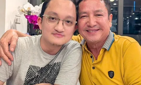 NSƯT Chí Trung mừng tuổi 65: Khoe cảnh con cháu sum vầy, bạn gái kém 18 tuổi cũng có mặt chuẩn người một nhà