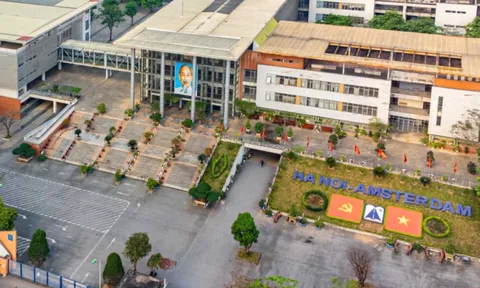 4 ngôi trường THPT Chuyên top đầu Hà Nội: Đào tạo toàn "học bá", giải HSG Quốc gia, Olympia quốc tế nhiều vô số