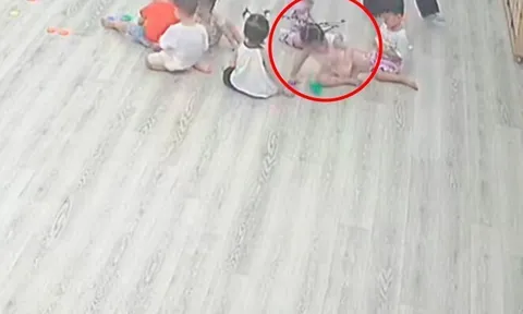 Bé gái mầm non được cô giáo tết tóc đẹp hình ngôi sao 5 cánh, mẹ Việt thích thú khoe nhận ngay tranh cãi trái chiều