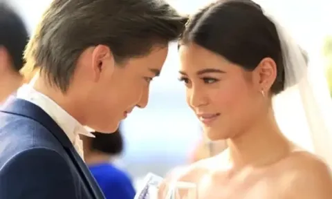 Đêm tân hôn vợ vừa cởi áo ra, thấy thứ trên lưng cô ấy, tôi ôm gối ra phòng khách ngủ