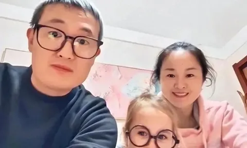 Bố mẹ "Ta" sinh con tóc vàng, mắt xanh hệt trẻ "Tây", kết quả xét nghiệm ADN khiến ai cũng bối rối