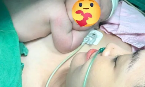 MC có nụ cười đẹp nhất VTV xinh rụng rời khi bước xuống bàn đẻ, vợ Công Lý và dàn sao VTV không ngừng xuýt xoa