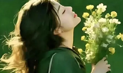 Phụ nữ sau đổ vỡ, bến đỗ tốt nhất không phải tái hôn mà nằm ở 2 chữ này