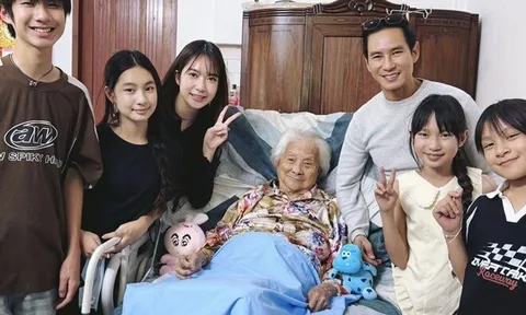 Lý Hải - Minh Hà đưa 4 con về thăm mẹ ruột gần 100 tuổi ngày cận Tết, quây quần bên bữa ăn gia đình giản dị