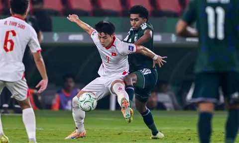 Bóng đá Việt Nam lĩnh "combo" án phạt từ AFC: Cả Đình Bắc và VFF đều phải nộp phạt