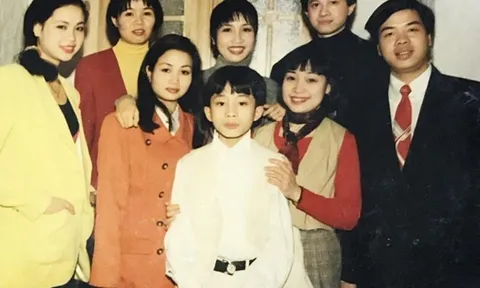 Diva Mỹ Linh khoe ảnh thời xuân sắc, lo lắng vì cân nặng thay đổi, nhạc sĩ Anh Quân nhận xét về ngoại hình của vợ