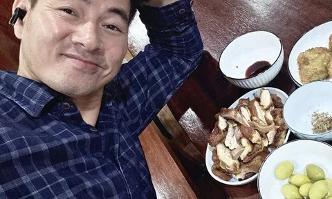 Cục trưởng Xuân Bắc "muốn hét lên vì cái bữa thịnh soạn", bày tỏ sơn hào hải vị là đây!