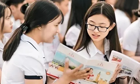 Khi học bạ không còn là “cửa dễ”, chứng chỉ NN chẳng phải “tấm vé ưu tiên”: Chuyên gia gợi ý giải pháp an toàn