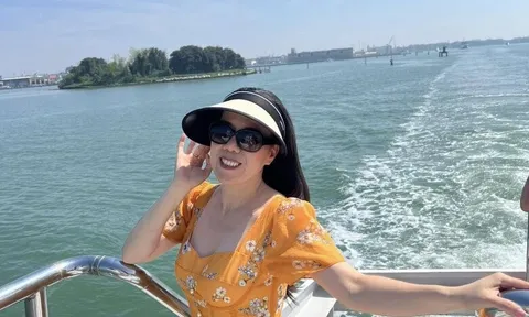 Nữ ca sĩ từng bị đồn yêu Quang Lê: Sống sung sướng làm MC thốt lên "Đây là số mệnh của một bà công chúa"