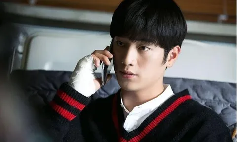 Con của tôi và vợ mới mắc bệnh nặng, vợ cũ cho 200 triệu chữa bệnh kèm một yêu cầu khiến tôi hối hận