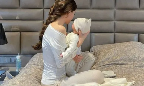Chị em xôn xao chuyện mẹ Hà Nội đăng tin tuyển bảo mẫu cho con trai 2 tuổi, lương 50-60 triệu/tháng