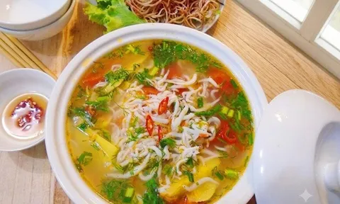 Gợi ý 5 món canh chua nấu dứa siêu ngon, đơn giản lại nấu nhanh, giúp giải ngán cho bữa cơm mùa hè