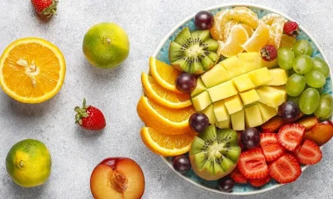 Ăn trái cây tráng miệng vào thời điểm này là lầm to, chỉ tiện chứ không tốt như nhiều gia đình vẫn nghĩ