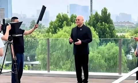 "Đường Tăng" nhận lương 77 triệu đồng/tháng khi làm chủ tịch, 4 tháng sau khi vợ qua đời có cuộc sống mới