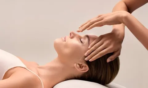 7 thói quen tưởng vô hại nhưng đang âm thầm "bào mòn" collagen, khiến làn da phụ nữ lão hóa "phi mã"