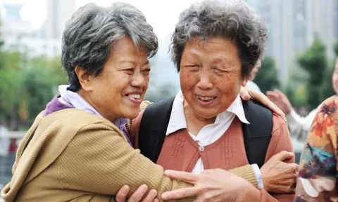 Có nhà và lương hưu lại không sống cùng con, tôi hối hận nhất là mời người này đến sống cùng mình những năm cuối đời