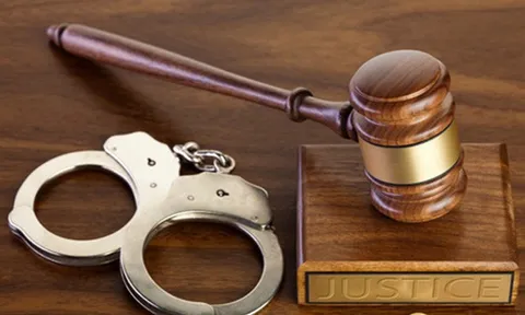 Khởi tố nguyên Thứ trưởng Bộ TN&MT cùng 6 đồng phạm