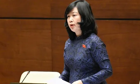 Bộ trưởng Y tế: Nhất quán đề xuất cấm thuốc lá điện tử, nhắc nhở đội ngũ cán bộ, nhân viên ngành y không quảng cáo sai quy định