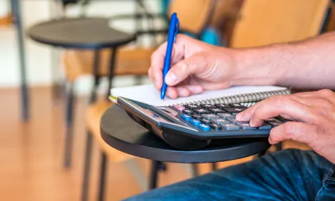 Nhân viên kế toán chuyển nhầm 14 tỷ đồng cho khách được sếp cảm ơn vì lý do này