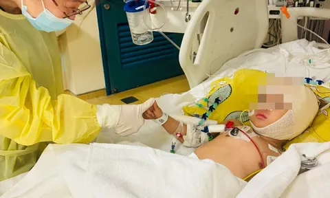 Ồn ào Phạm Thoại - mẹ bé Bắp và sao kê: Người làm từ thiện có quyền giám sát thế nào?