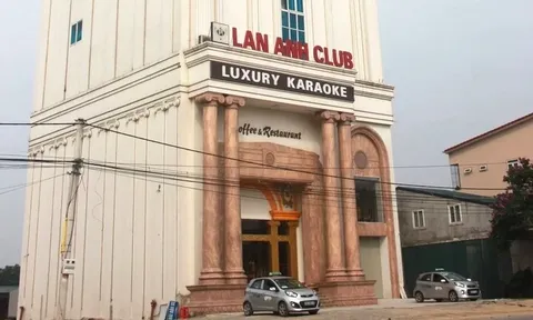 Clip: Hiện trường ám ảnh vụ hỗn chiến ở quán karaoke khiến 1 người tử vong