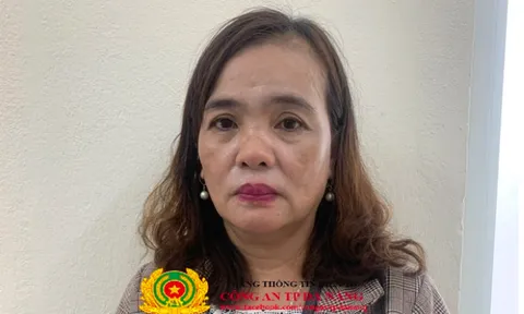 Ai là bị hại của người phụ nữ có biệt danh Huyền "nổ" này thì liên hệ ngay với công an