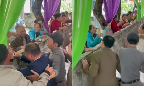 Thích thú xem quan viên hai họ nâng chén giao lưu qua tường rào vì nhà trai và nhà gái sát vách, chú rể bế cô dâu từ bé