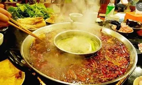 Bí mật kinh hoàng sau món lẩu "nếm thử một lần là nghiện": Rác thải từ nhà bếp tố tội ác của chủ quán