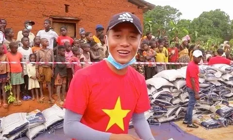 Vì sao thương hiệu Quang Linh Vlogs sụp đổ?