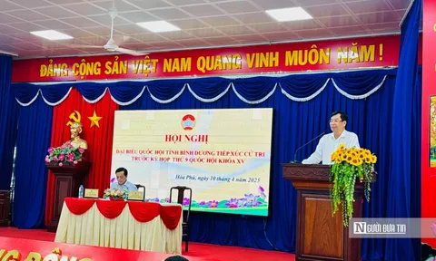 Đại biểu Quốc hội Trần Công Phàn tiếp xúc cử tri tại Bình Dương